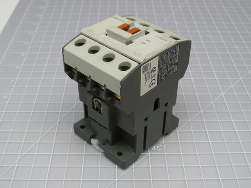 Carlo Gavazzi CC32/4  Magnetic Contactor  For Sale
