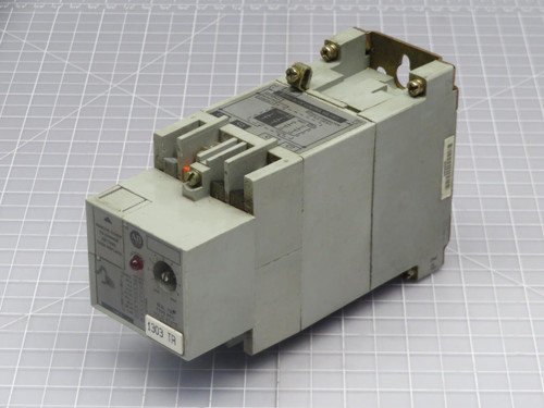 Allen Bradley  700-RTC00110U1  Adjustable Industrial Solid State Timing Module  For Sale