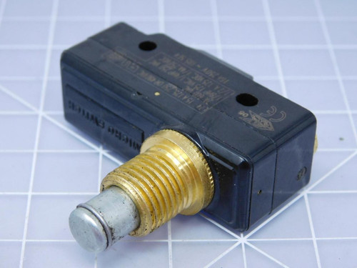 Micro Switch BZ-2RQ66 Basic / Snap Action Switch 15 A @ 250 VAC SPDT Plunger Screw T122437 For Sale Micro Switch BZ-2RQ66 Basic / Snap Action Switch 15 A @ 250 VAC SPDT Plunger Screw T122437 For Sale