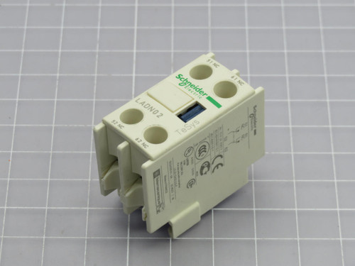 Lot of 25  SCHNEIDER ELECTRIC  LADN02  AUXILIARY BLOCK  For Sale