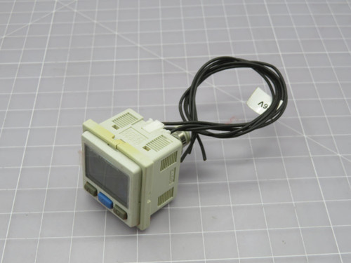 SMC  ISE30A-C6H-E  PRESSURE SWITCH AND MOUNT  For Sale