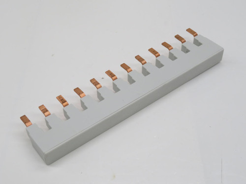 Lot of 10 Eaton  Z-SV/UL-16/3P-3TE/12  Busbar  For Sale