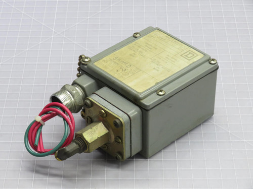 SQUARE D  9012  PRESSURE SWITCH SINGLEPOLE  For Sale