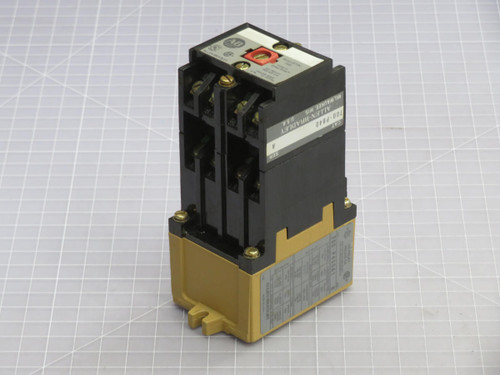 ALLEN-BRADLEY  700-P400A1  INDUSTRIAL RELAY  For Sale