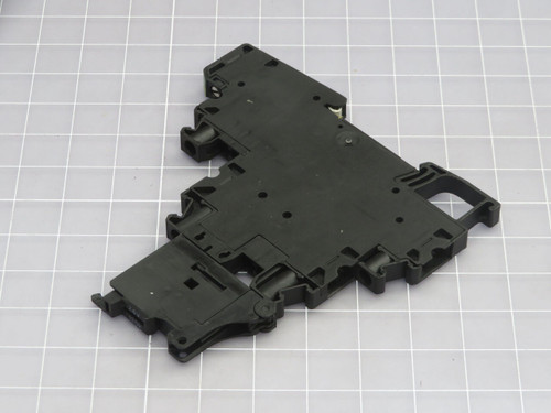 Lot of 5 PHOENIX CONTACT  UT 4-PE/L/HESI(5x20)  FEED-THROUGH TERMINAL BLOCK  For Sale