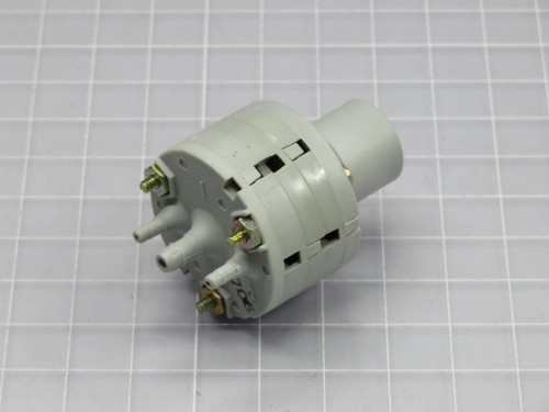 HONEYWELL  RP972A 1006  REVERSING PNEUMATIC RELAY  For Sale