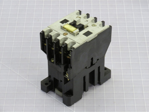 ALLEN BRADLEY  100-A24ND3  MAGNETIC CONTACTOR  For Sale