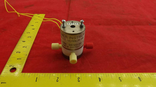 COLE-PARMER 98300-02 SOLENOID ELECTRIC VALVE 12V DC 30 PSI T21320