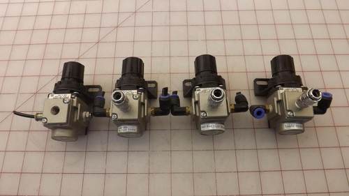 LOT OF 4 SMC AR20K-01B AR20K-01B-X465A MODULAR REGULATOR T31188