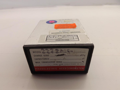 ENDEVCO 2221D PIEZOELECTRIC ACCELEROMETER T40276