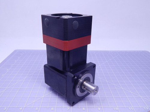 Thomson Moron DTRS060-005P Right Angle Servo Motor Reducer 32-313902-8132 Ratio: 5:1 T122938 For Sale