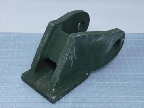 NSN 5340-01-475-2286 12421704-001 Mounting Bracket Lower Curb Side T127892 For Sale