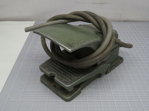 SLP-1  Industrial Grey Foot Switch  For Sale