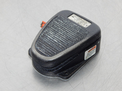 Clipper 636-S NEMA & UL Enclosure Type 1 Foot Switch  For Sale
