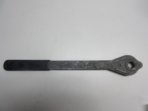 LOT OF 7 DOWN 15 RATCHET HANDLE SPARE TIRE JACK TOOL WRENCH T55408