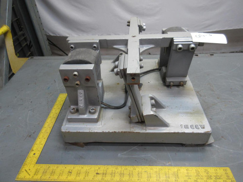18CCW 18" VIBRATORY BOWL FEEDER BASE T75913
