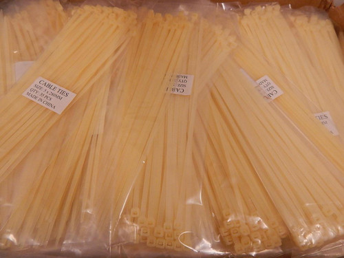 LOT OF 4830 PS-2000099-00 CABLE TIES T85314