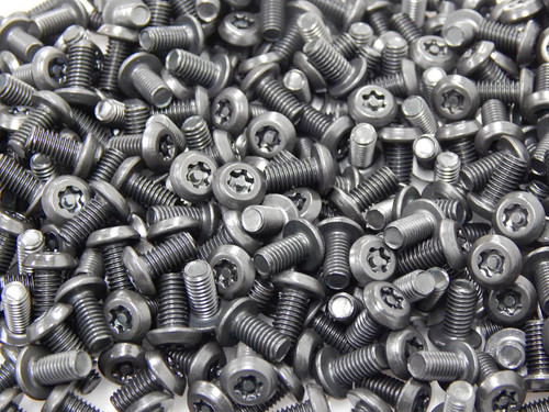 Lot of 1900 932109188, d-698, 220001732, M1 1008 10-32 x 3/8 Screws T90172 For Sale