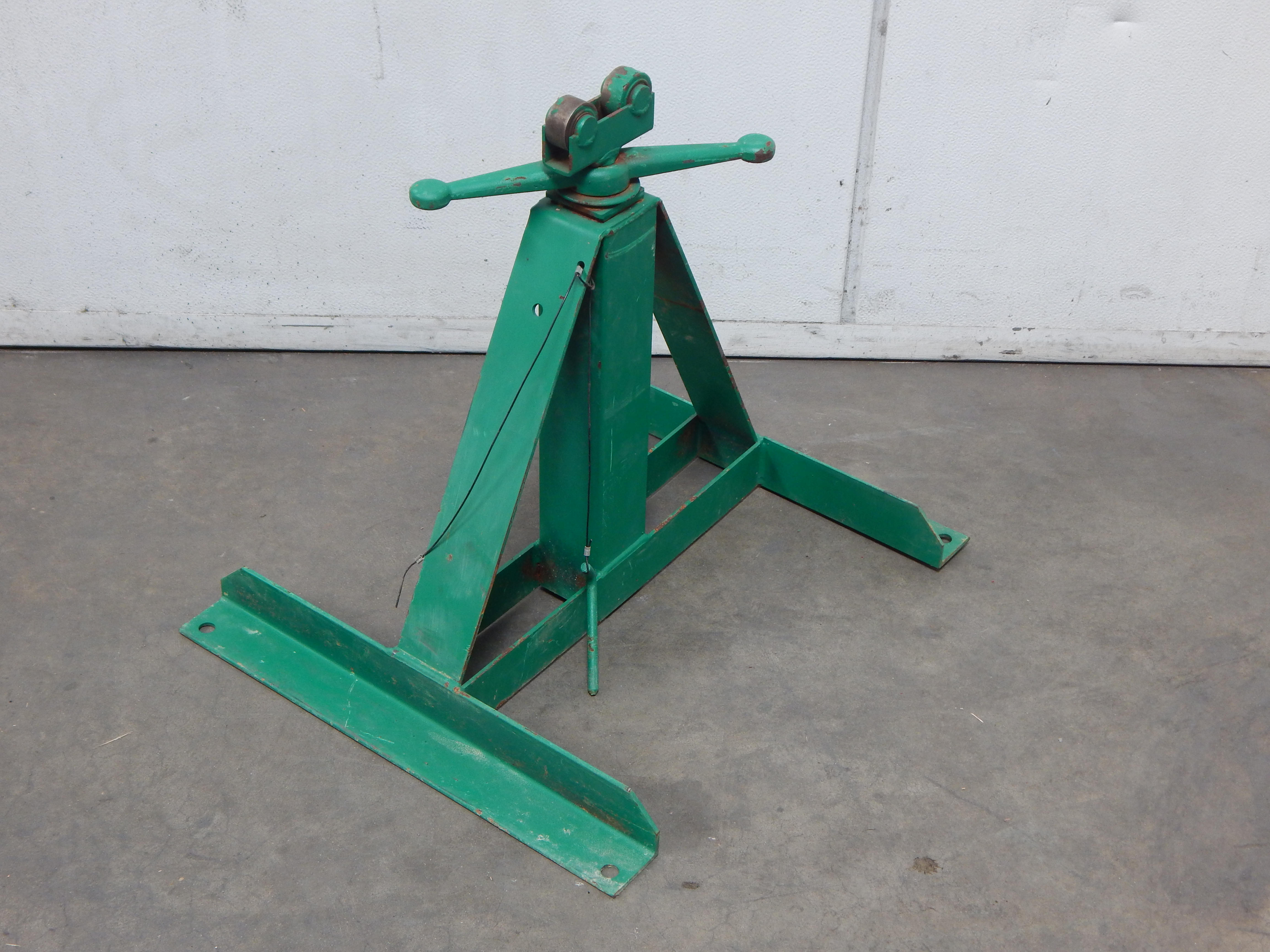 Greenlee Rxm Reel Stand, 6000 Lb Capacity, 23 - 72 Spool - China Cable  Reel Stand and Cable Pulling Cart