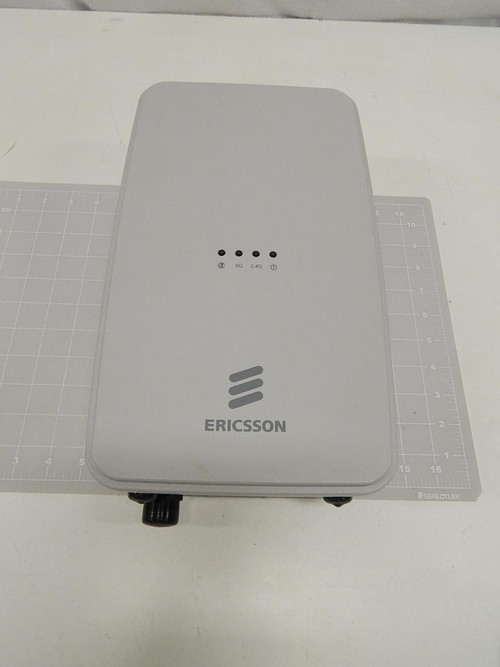 New ERICSSON AP 5117 DIRECTIONAL ANTENNA T70816 surplus at a great price