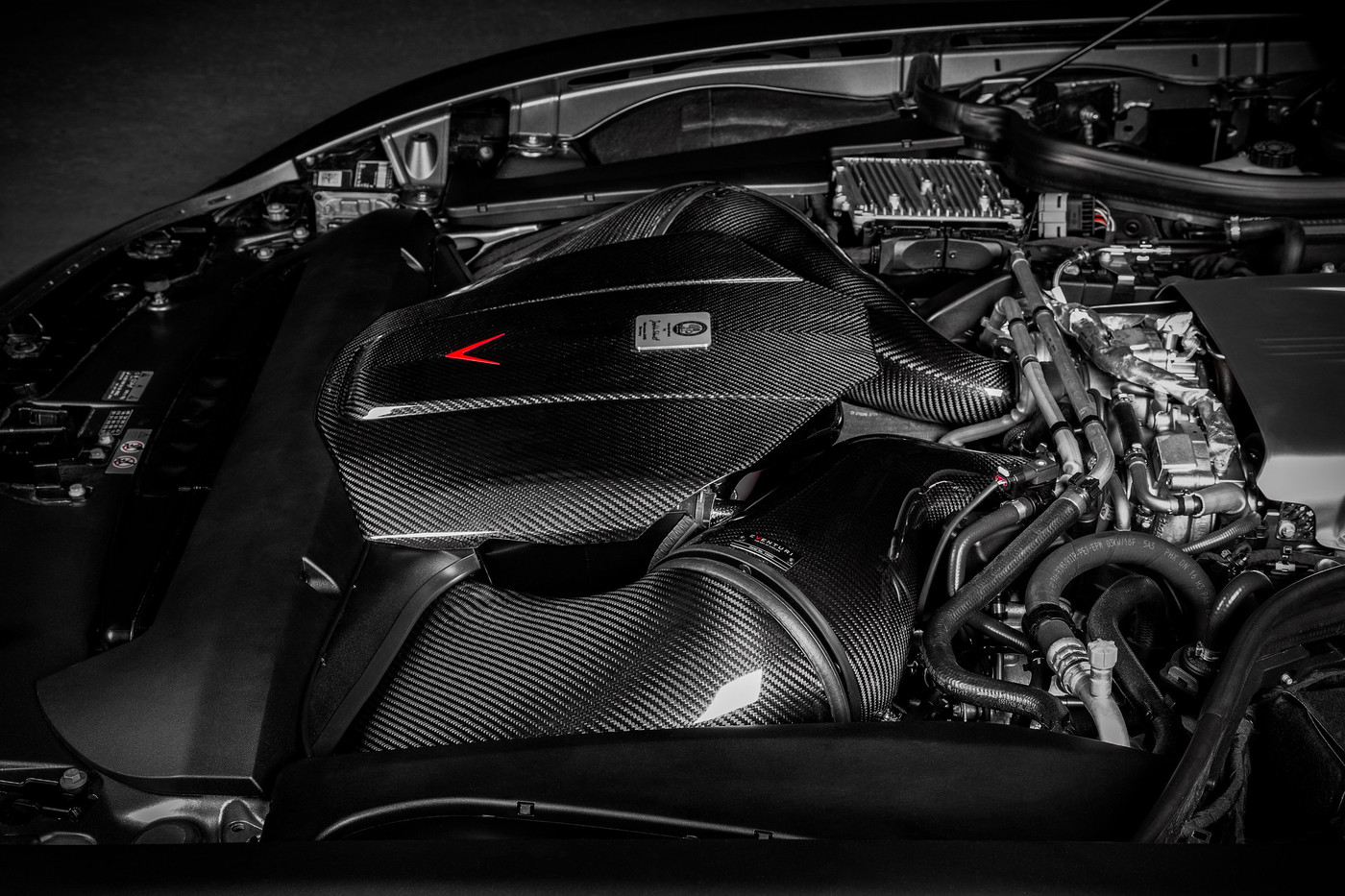 Eventuri Carbon Intake System in Gloss - Mercedes AMG GTR-GTS-GT