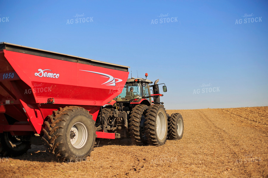 Grain Cart in Field 93071