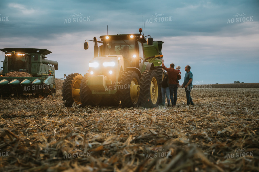 Farm Family in Field 6718