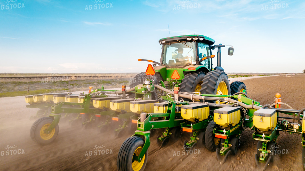 Planting a Field 56592