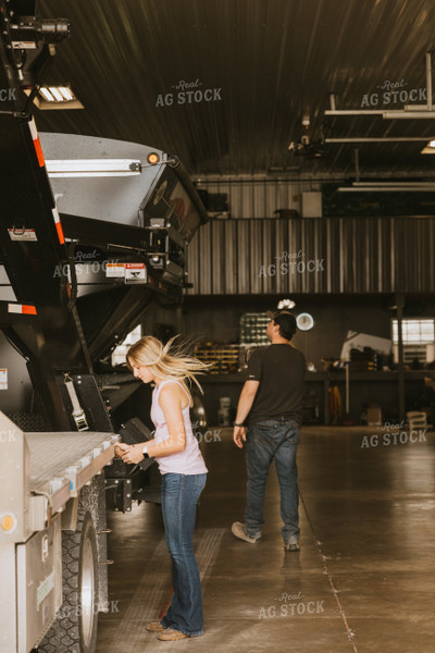 Farmers Prepare Trailer and Seed Tender 7561