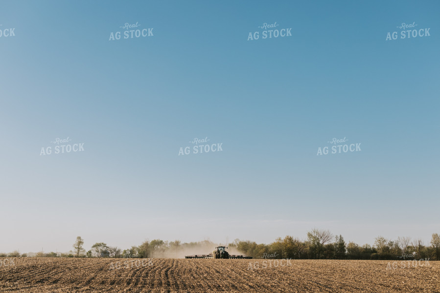 Tractor Planting Field 7668