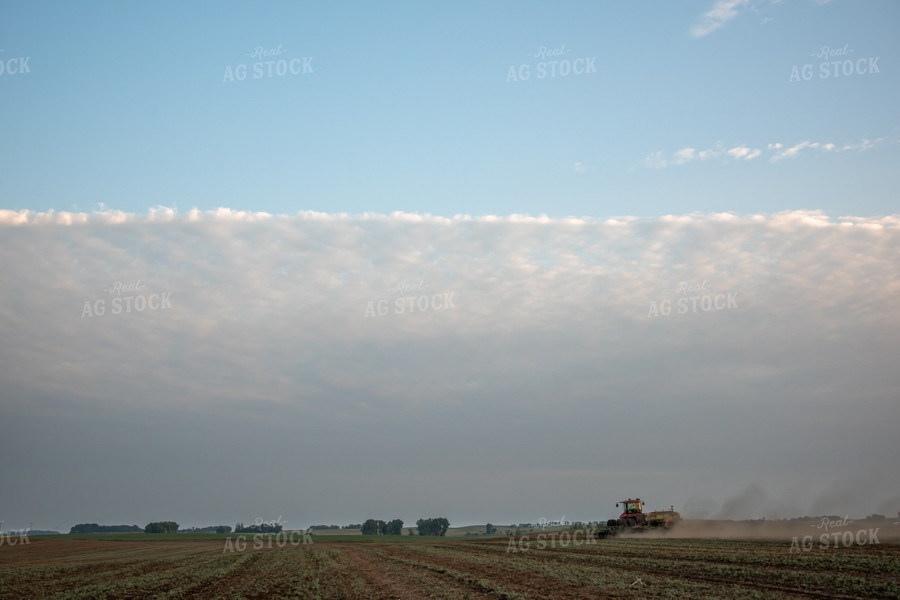 Planting into Cover Crops 76418