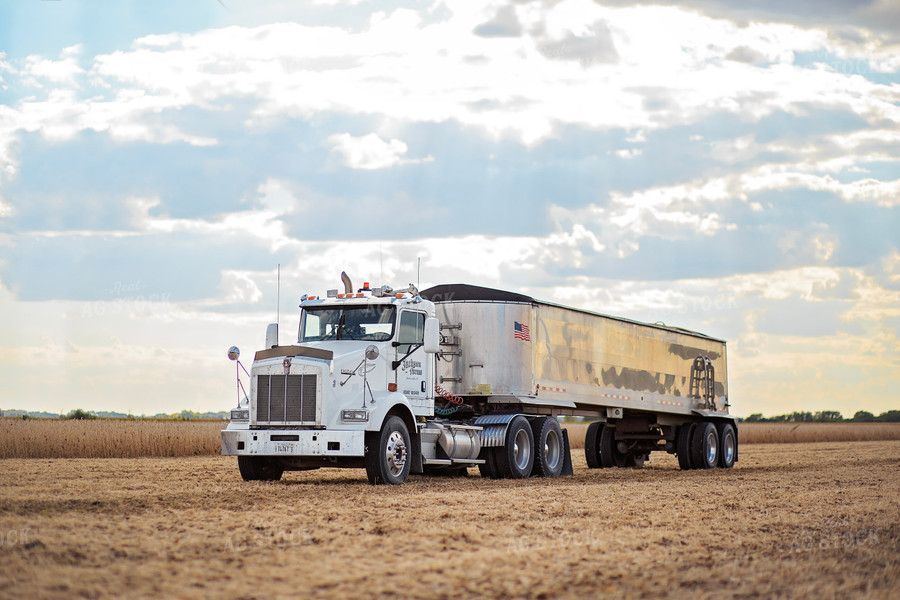 Semi in Field 93214