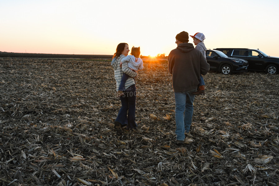 Farm Family Walking in Field 26311