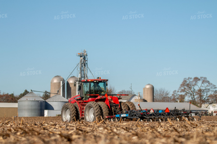 Strip Tilling 157068