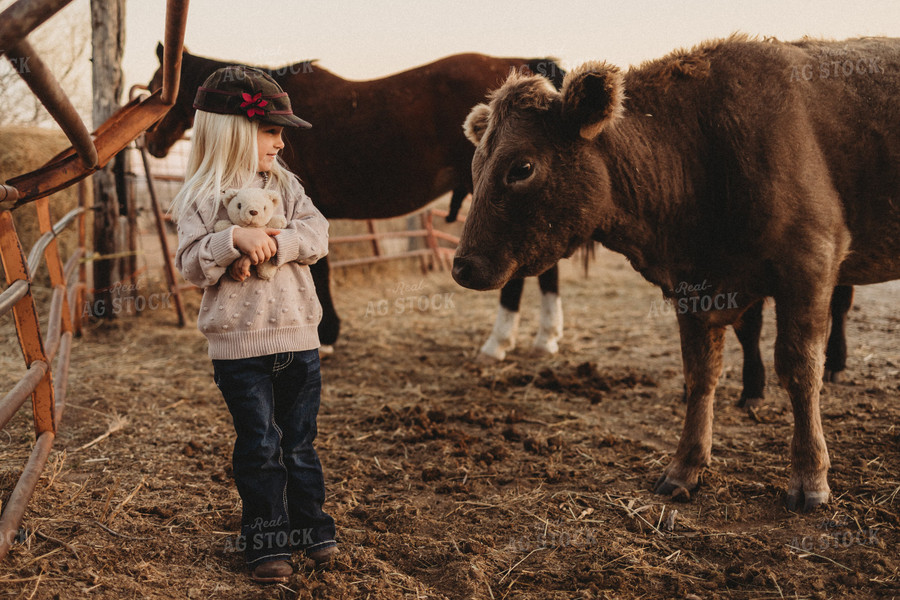 Farm Kid with Cattle 61140