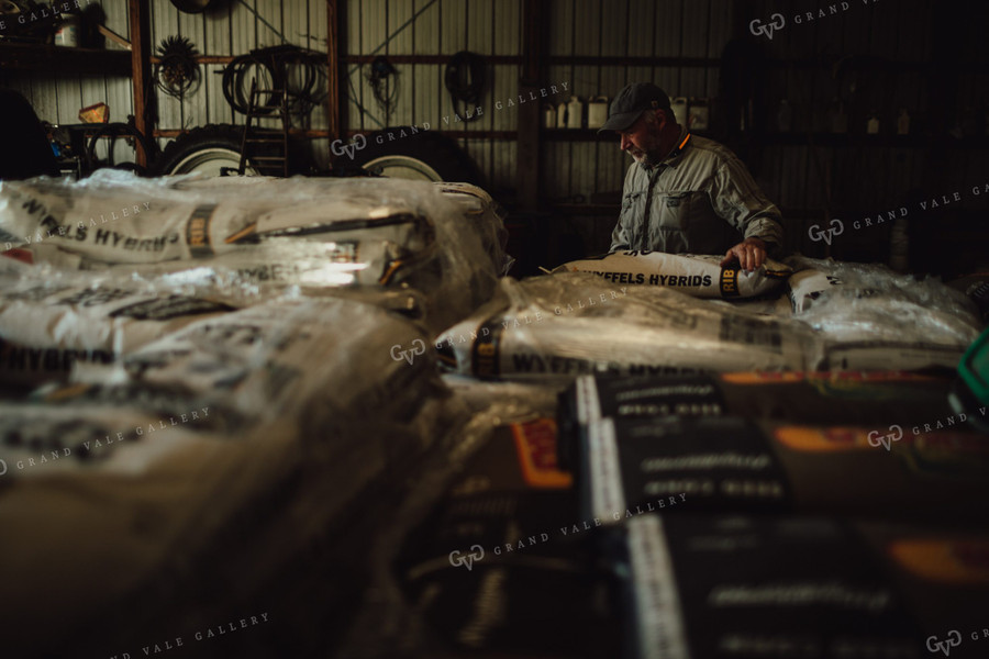 Farmer Loading Seed Bags 4075