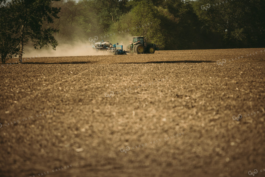 Planting on a Sunny Day 4160