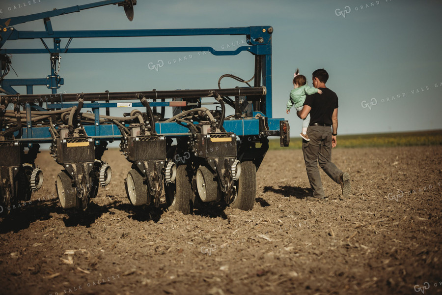 Farmer with Daughter and Planter 4203