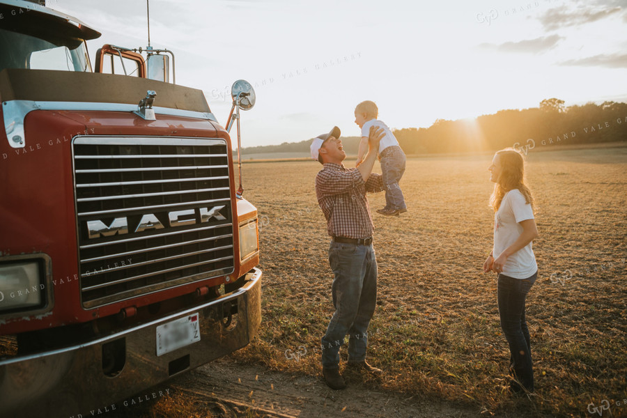 Young Farm Family During Soybean Harvest 4880
