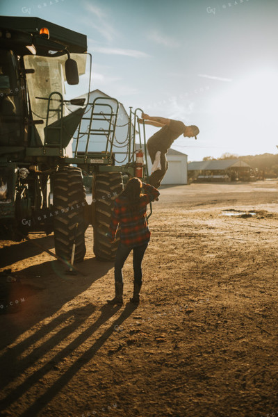 Farmer and Farm Wife with Combine 5049