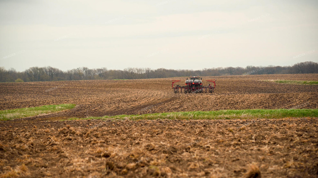 Planting into Tilled Cover Crops 25129