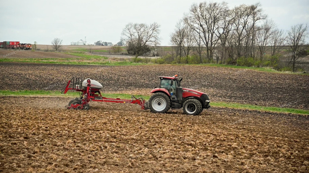 Planting into Tilled Cover Crops 25171