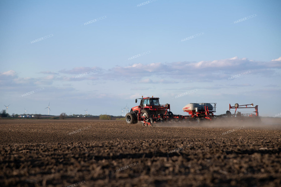 Planting on Flat Ground 25217