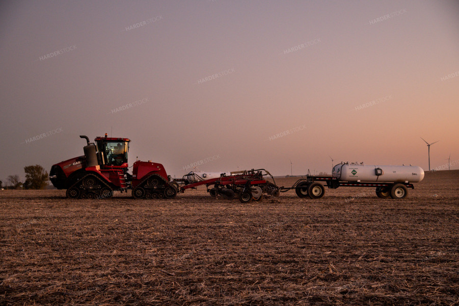 Tractor Applying Anhydrous 25858