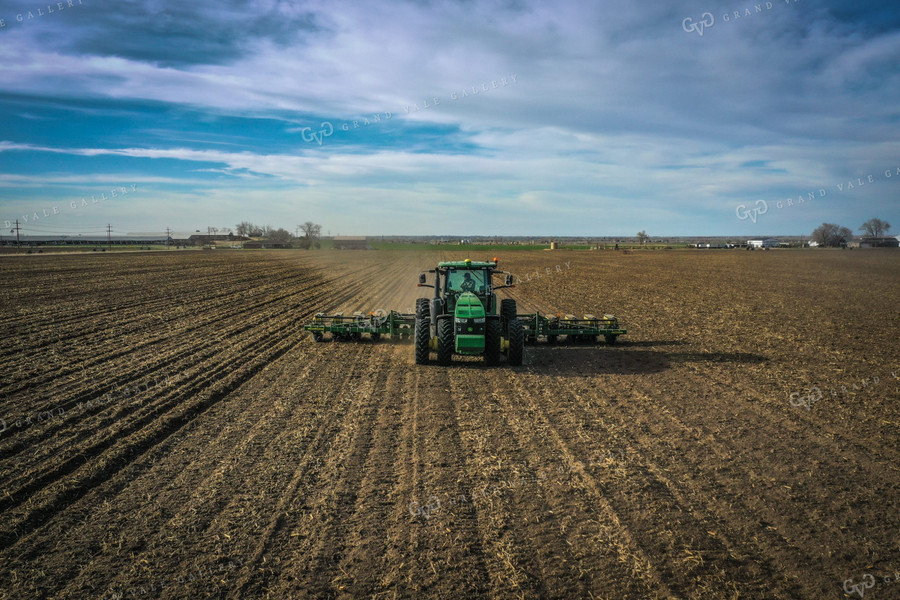 Planting on Flat Ground 56154