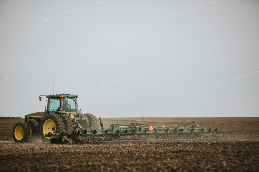 Spring Tillage with Field Cultivator 5449