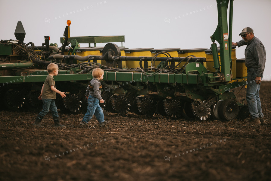 Farm Kids Checking Planter Boxes with Farmer 5483