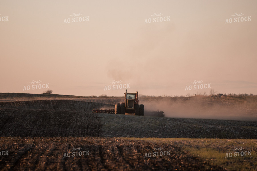 Tillage with High Speed Disk 72042
