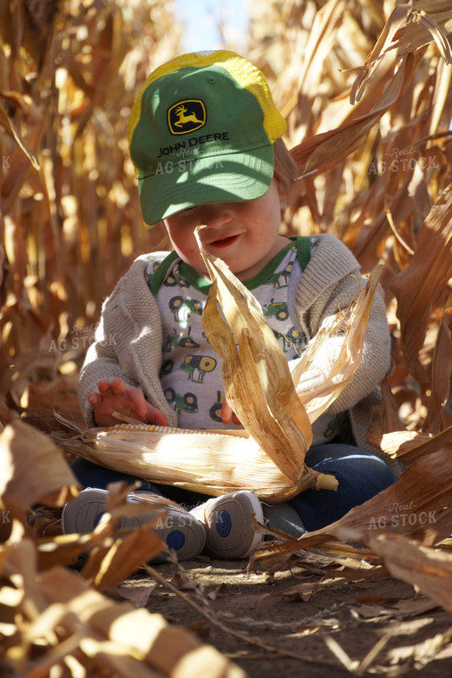 Farm Kid in Corn Field 65028