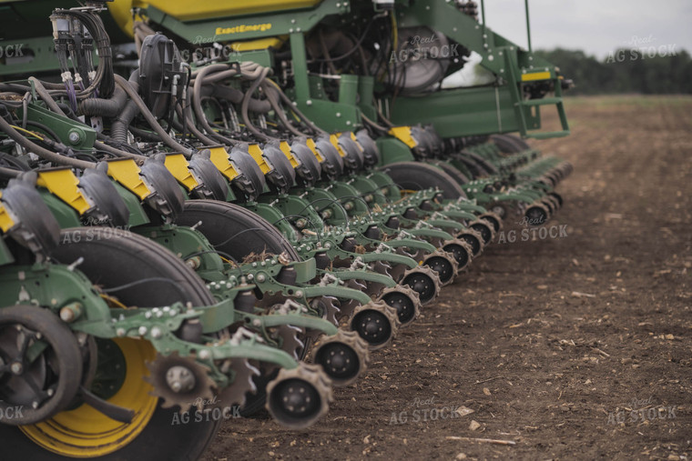 Planter in Field 91001